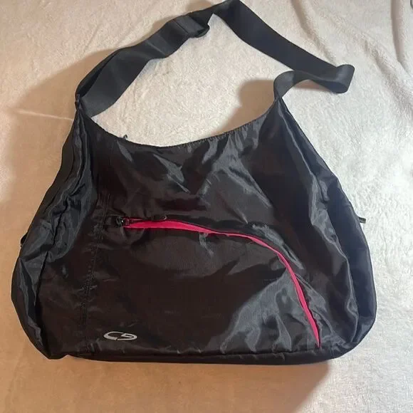 Crossbody travel bag