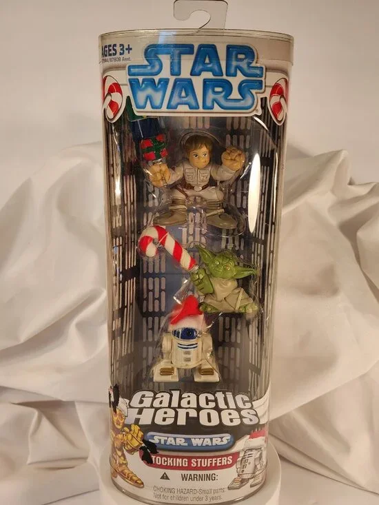 MINT IN BOX Galactic Heroes STAR WARS Stocking Stuffer action figure set