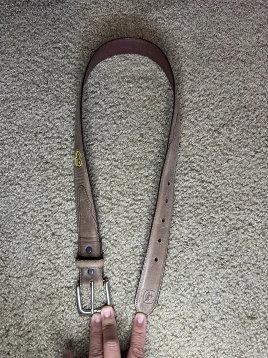 JOHN DEERE Youth Size 28 Belt With 3 Inlaid Tractors In Crazyhorse Tan Color