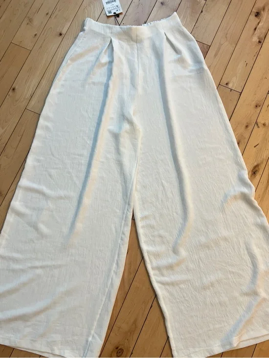 Zara Wide Leg Linen-Blend Pants in Cream