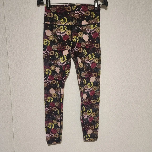 Lululemon Wunder Under High Rise Tight 28