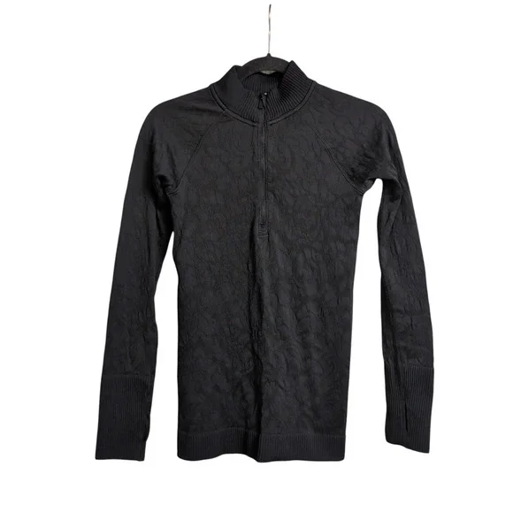 Lululemon Black Floral Embossed Quarter Zip Pullover Top Size 4 Athleisure Layer
