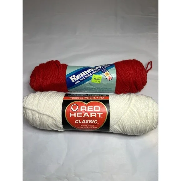 Red Heart Super Saver Hot Red and Paddy Green Acrylic 4 PLY Christmas Lot‎ of 2