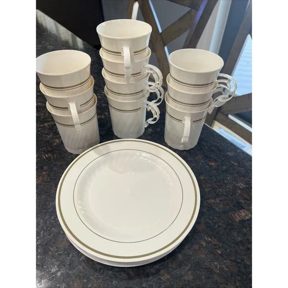 8 oz Ivory Masterpiece Cup and Plate Set