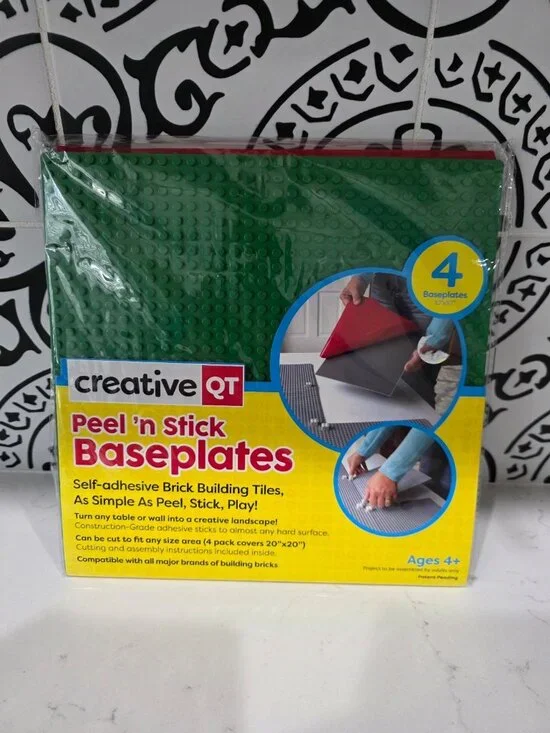 Creative QT Peel 'n Stick Baseplates 4-Pack LEGO Compatible Green & Blue NEW