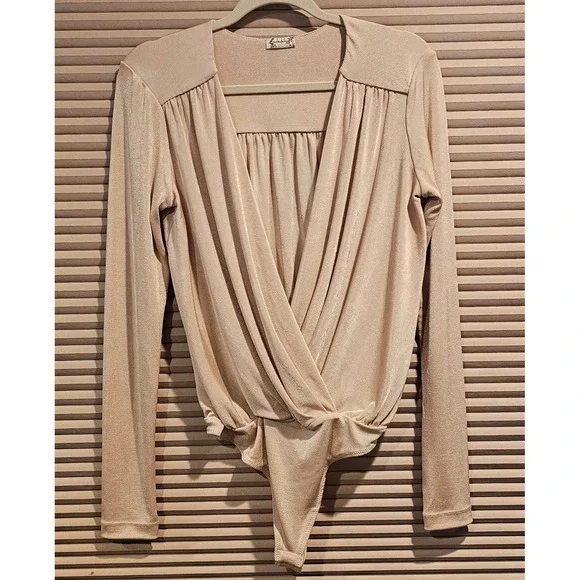 Intimately Free People Womens Long Sleeve Deep V-Neck Wrap Bodysuit Beige Medium