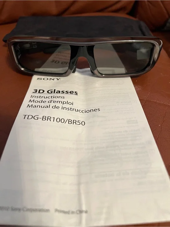 Sony Black 3D Active Glasses with Dark Lenses