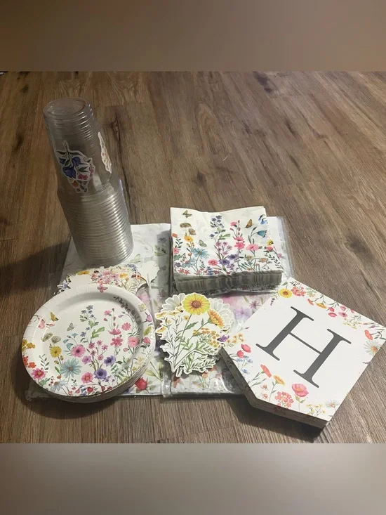 Floral Garden Party Set - Mixed Pastel Floral & Butterfly Design.