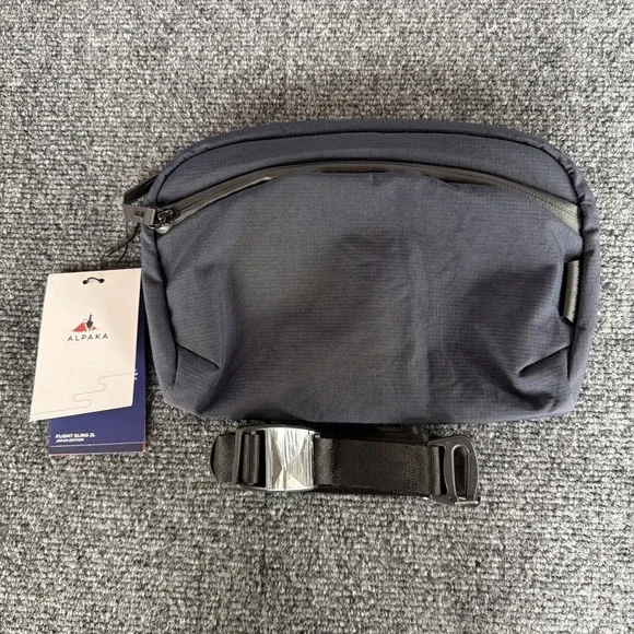 Alpaka Flight Sling Japan Edition 2L- Blue Axoflux 400D NWT Great Gift