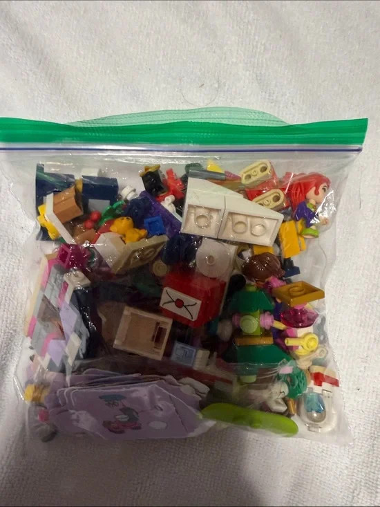 Lego lot-Toy Mini Figures and Accessories