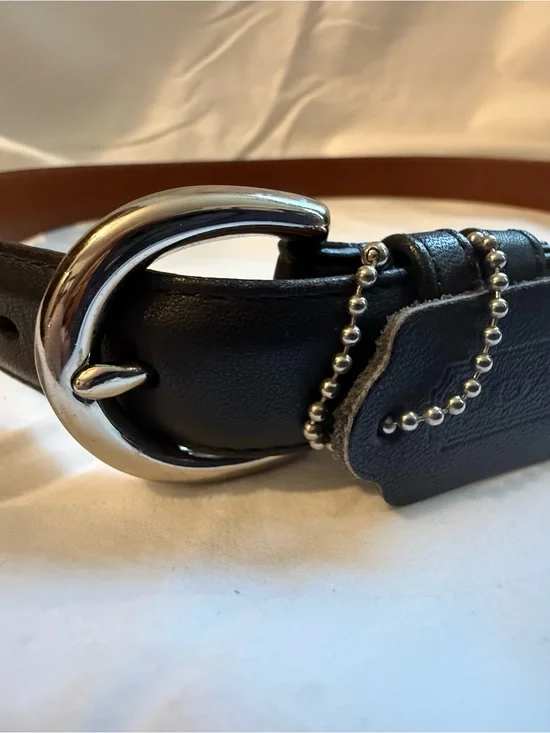 Authentic Coach Black Leather Belt with Silver Buckle Size Small