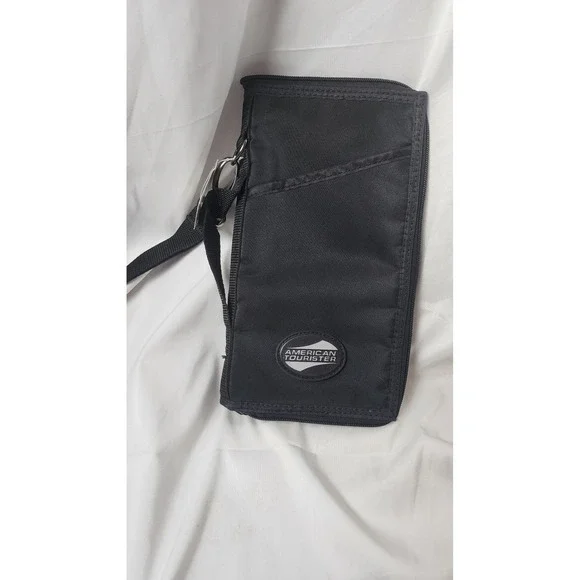 American Tourister Travel Wallet Passport Holder Organizer Black Nylon NWT