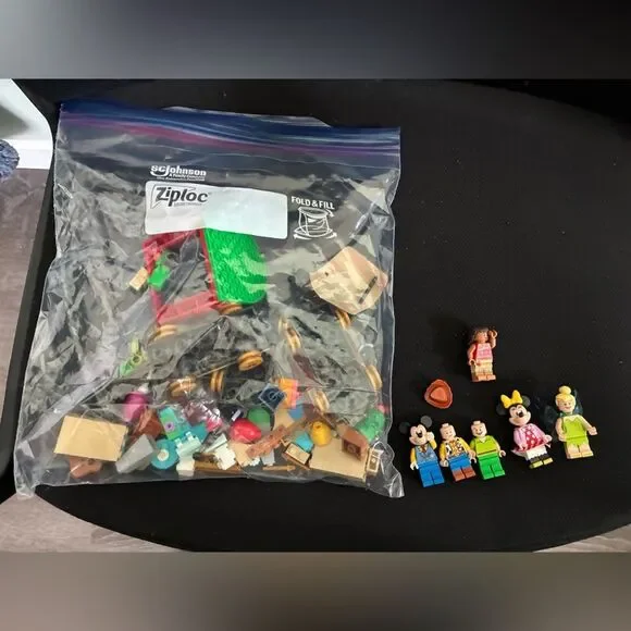 Lego Disney Celebration Train Assorted Mini Fig Blocks Set Woody Moana Peter Pan