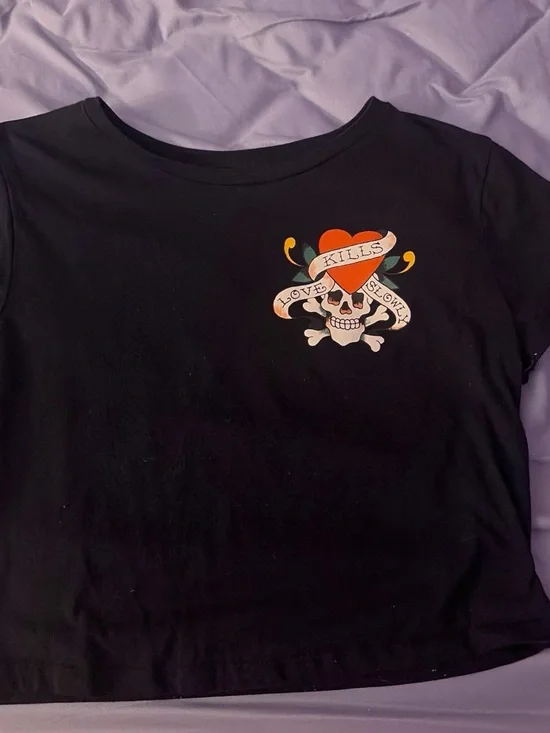 Ed Hardy Black Graphic Tee with Heart & Skull Design