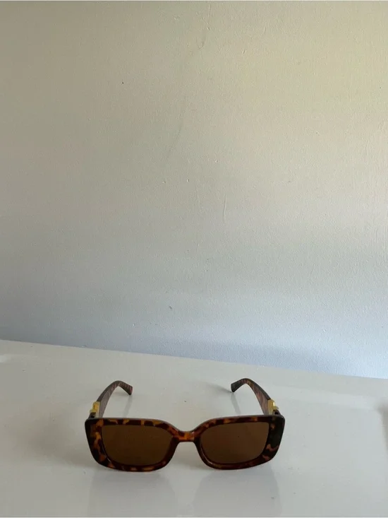 Tortoiseshell Rectangular Women's Sunglasses - Brown Lenses