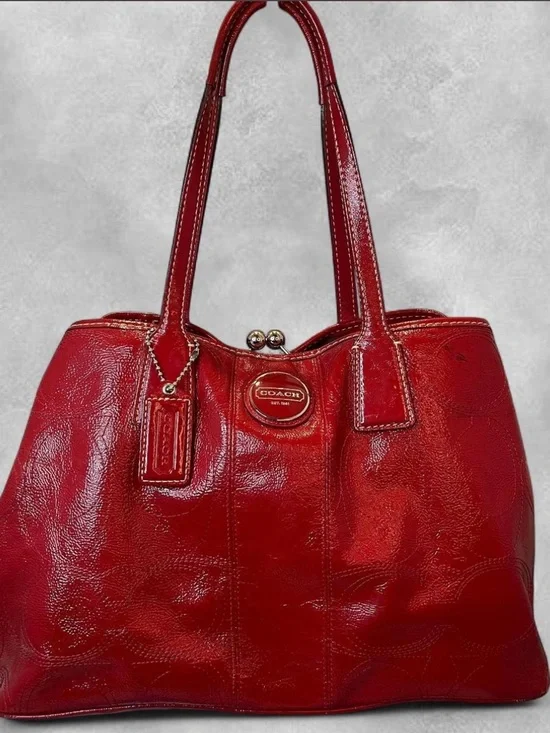 Vintage Y2K Coach Red Patent Leather Kiss Lock Carryall Tote Shoulder Bag F15658