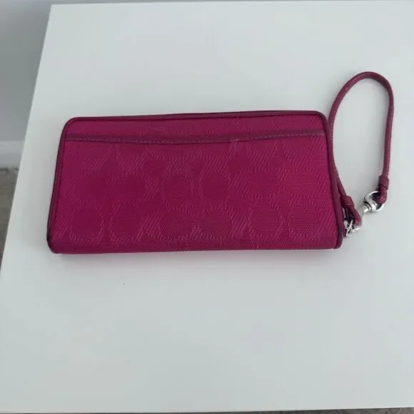 Coach Daisy Signature Large Wallet Jacquard Wristlet Monogram Hot Pink Y2K