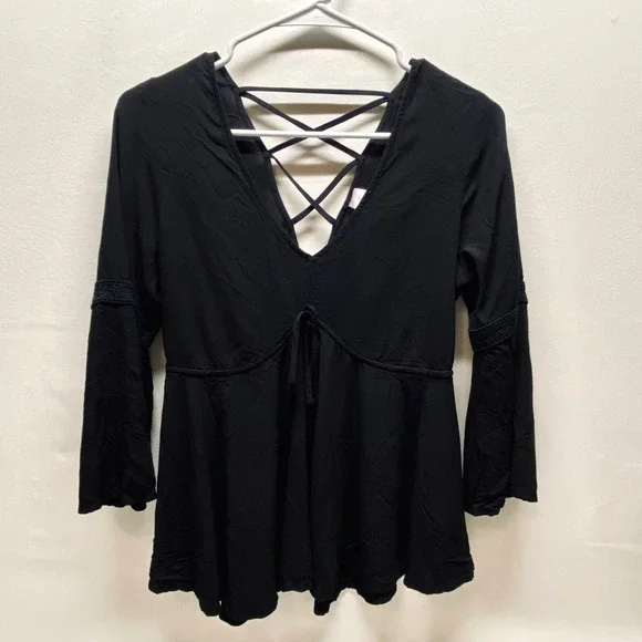 No Boundaries Pheasant Blouse Women's Medium Black Open Corset Back‎ 3/4 Sleeve