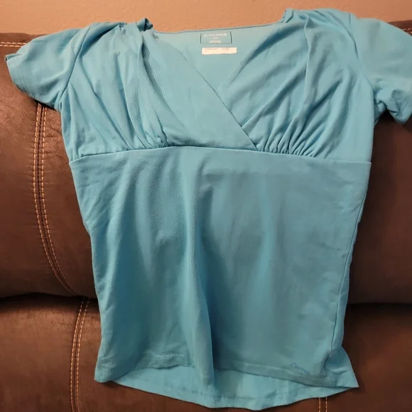 Light Blue Lined Workout Short Sleeve‎ Top  Small