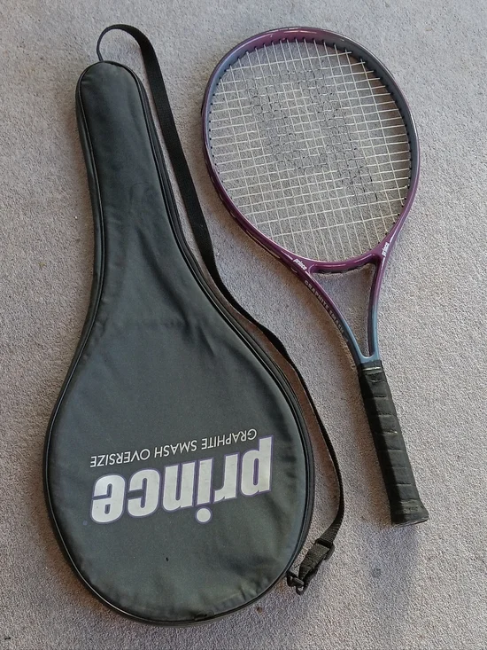 Prince Graphite Smash Oversize Tennis Racquet with 4 3/8 grip + Bag
