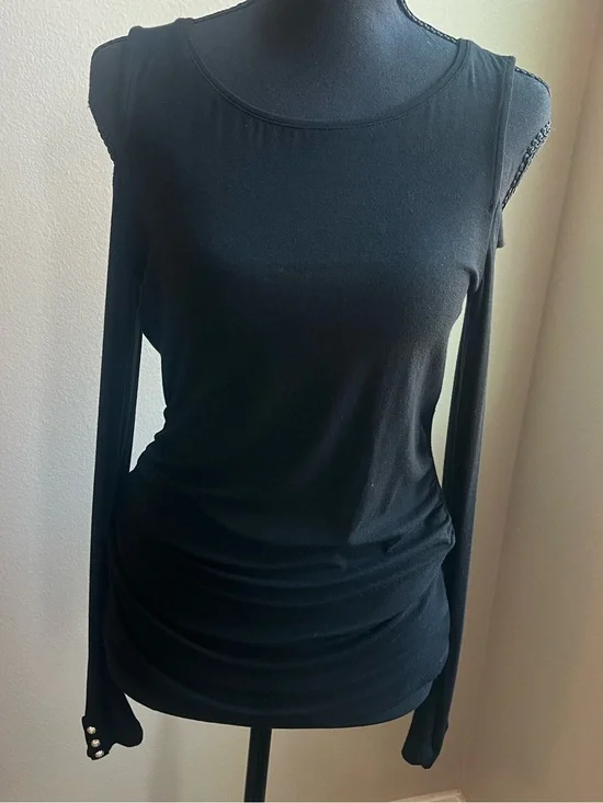 White House Black Market Black Cold-Shoulder Long Sleeve Top with Side Ruching