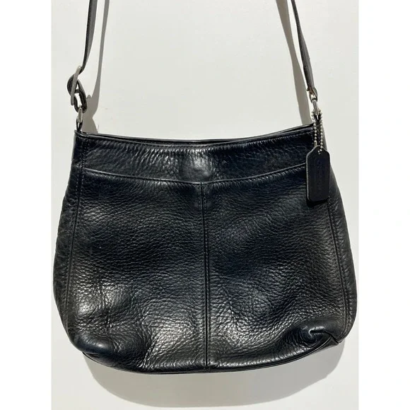 Coach Black Pebbled Leather Crossbody Bag Silver Hardware Vintage Messenger