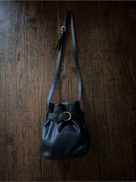 Vintage coach soho bag