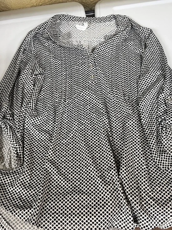 Women’s Medium Black and White Polka Dot Blouse