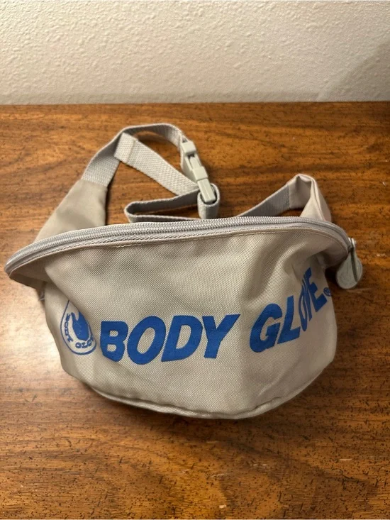 Vintage 80’s Body Glove Grey Fanny Pack with Blue Logo