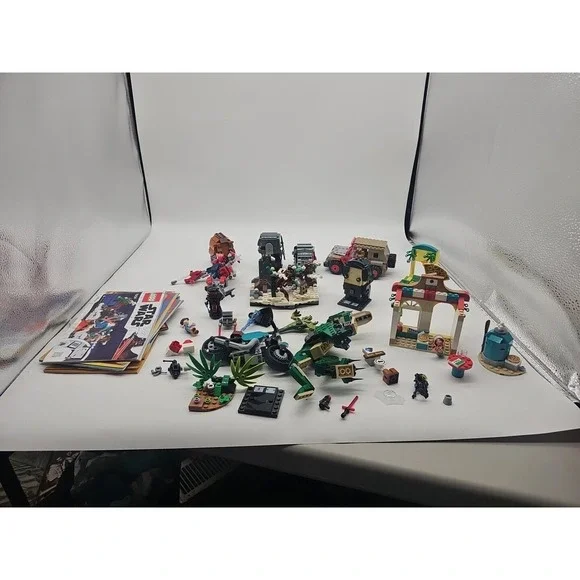Huge Lego Lot Partial Sets Full Sets Mini Figs Dinosaur Jeep Pizza Booklets