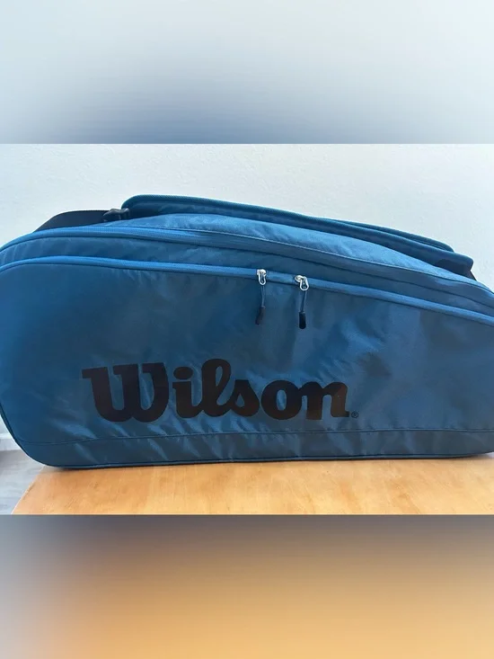 NEW Wilson Tour Ultra V4 12 Pack Tennis Racket Bag Blue Thermoguard WR8024001001
