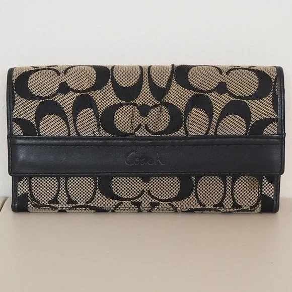Coach Tri-Fold Wallet Women's‎ Black Signature Canvas Leather Trim Snap Closure