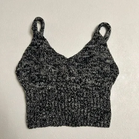 Pins and Needles Black White Knit Crop Top Sweater Tank Size Small