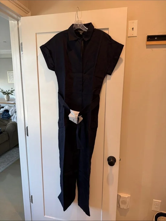 Banana Republic Navy Linen Blend Jumpsuit in Medium TALL
