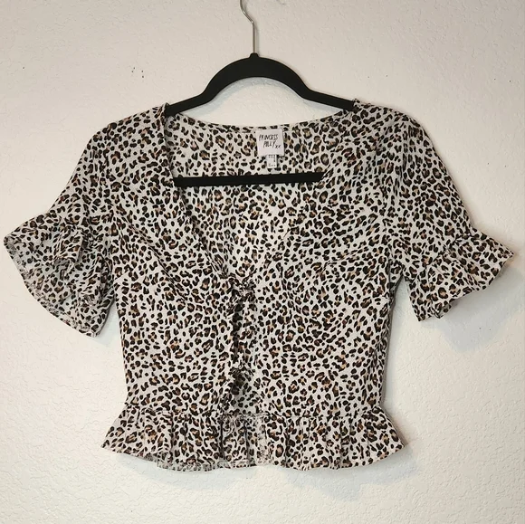 Princess Polly‎ Front Tie Animal Print Crop Top with Ruffled Sleeves, Size 0