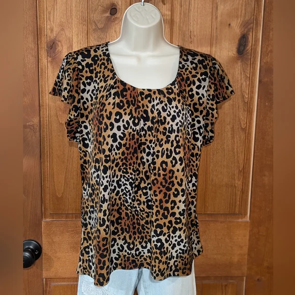 Worthington Leopard Print Blouse with‎ Flutter Sleeves