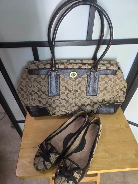 Coach Tote Bag & Shoes Signature Canvas Tote Brown with Dark Brown Trim SIZE 11