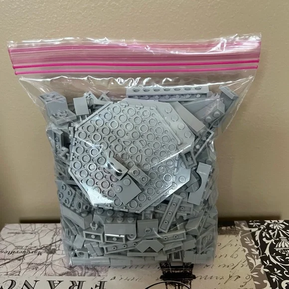 LEGO Small And Medium Gray Accessories , Spare Parts And Brick Pieces.13oz