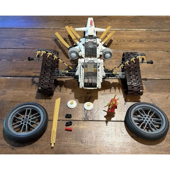 LEGO NINJAGO Ultra Sonic Raider 9449 95% Complete (read Description)