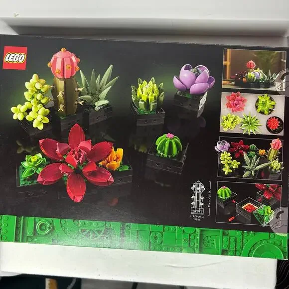 LEGO Botanical Collection Succulents 10309 Building Set 771 Pieces Open Box