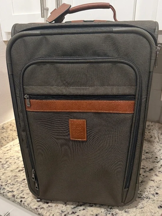 LongChamp Boxford Medium Carry-On