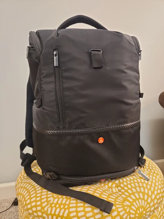 NWOT.  Manfrotto Advanced Tri- Backpack, Small For Camera