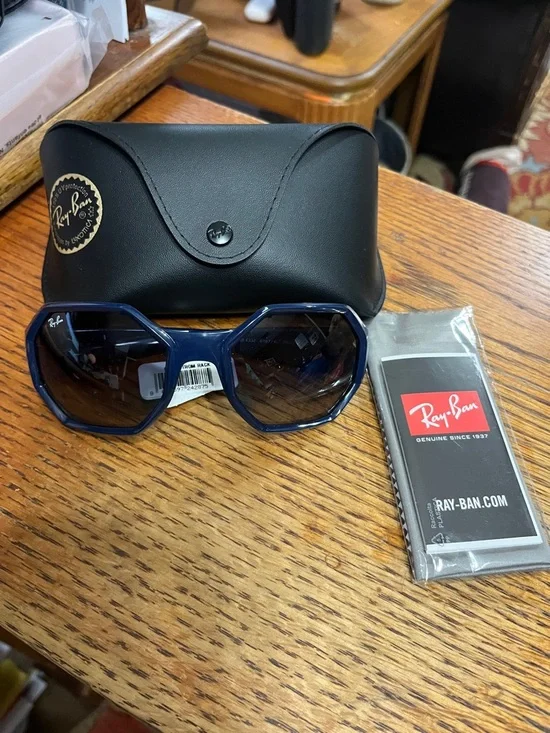 Ray-Ban Women’s Navy Blue 59mm Geometric Sunglasses