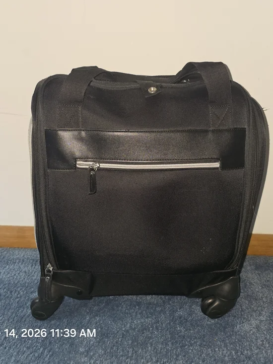 Samsonite Black Compact Rolling Travel Bag with Front and Side Zip Pocket