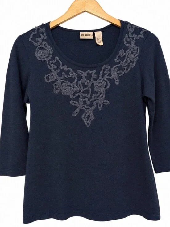 CHICOS Embellished Denim Blue Top Cotton Scooped Neck Elbow Sleeve Navy Tee L 2