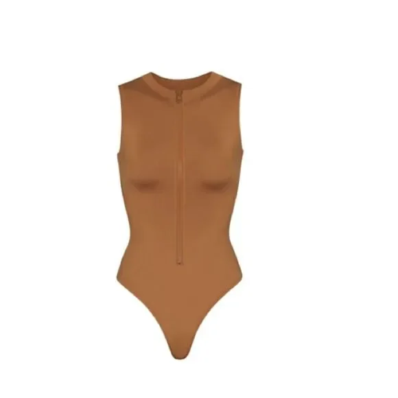 SKIMS SWIM ZIP FRONT SLEEVELESS ONE‎ PIECE ALMOND 4XL NWT