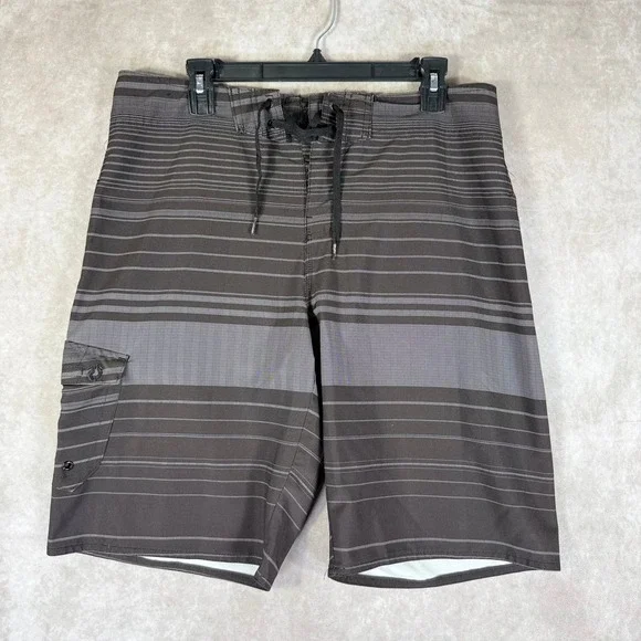 Hang‎ Ten Board Shorts Mens 34 Grey Striped Cargo Pocket Swim Trunks HTY13S5028
