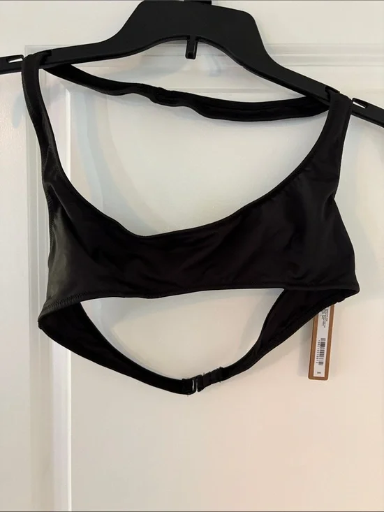 Skims signature swim halter scoop bikini top size L-new!