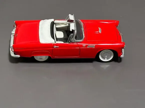 SS 7714 Sunnyside 1955 Ford Thunderbird Convertible 1:24 Scale Red Die Cast