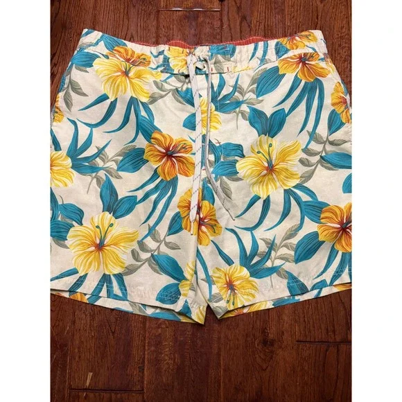 Caribbean Joe Mens XL Swim Trunks Tropical Hibiscus‎ Floral Board Shorts Tan